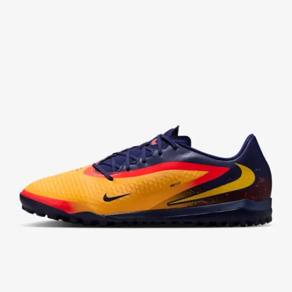 nike-phantom-6-low-academy-tf-erling-haaland-precision-under-pressure-hq2326-800 | Exklusive Kollektion Im Atletico De Madrid Shop